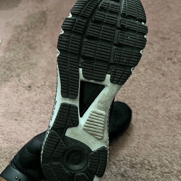 Men’s Under Amour HOVR Machina Running Shoes - Picture 5 of 7